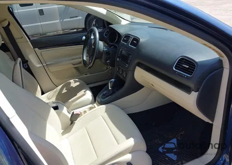 2013 Volkswagen Jetta Sportwagen 2.0L Tdi from USA, damaged, VIN 3VWPL7AJ1DM663907